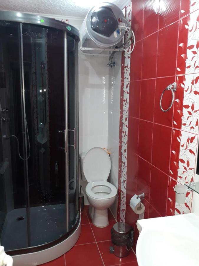 Къща За Гости Динас Zmeitsa Dış mekan fotoğraf