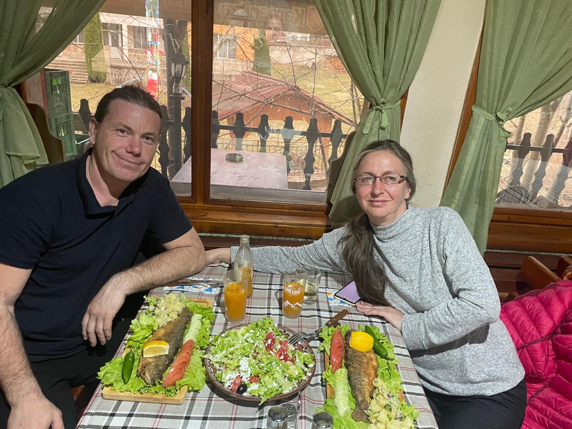 Къща За Гости Динас Zmeitsa Dış mekan fotoğraf